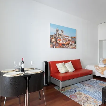 Apartmán Bright Modern Flats With Balcony - City Center