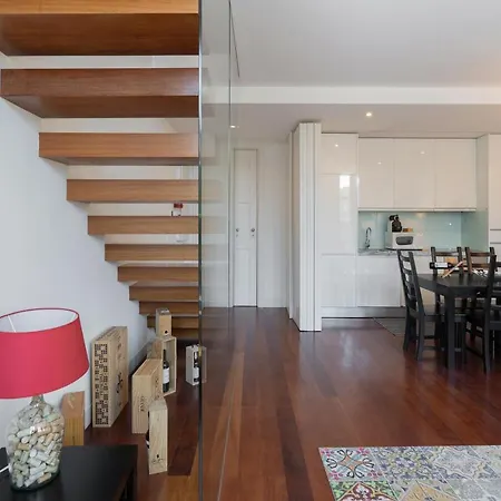 Bright Modern Flats With Balcony - City Center Apartmán Porto