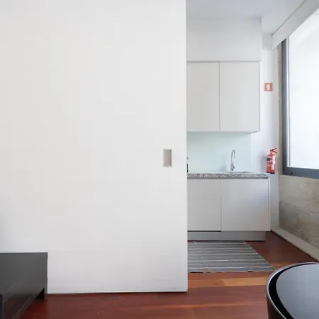 Bright Modern Flats With Balcony - City Center Apartmán Porto