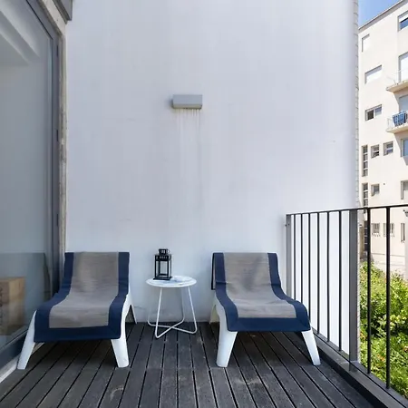 Bright Modern Flats With Balcony - City Center Apartmán