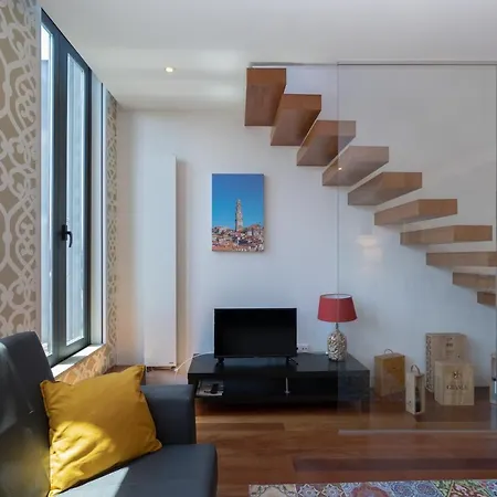 Apartmán Bright Modern Flats With Balcony - City Center